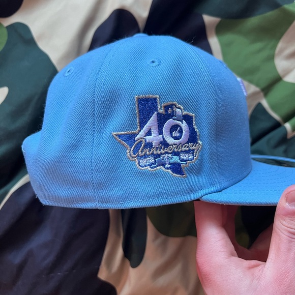 Texas Rangers SnapBack Hat - Picture 2 of 4